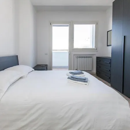 Apartment 12° Piano Torre Diamante - 67